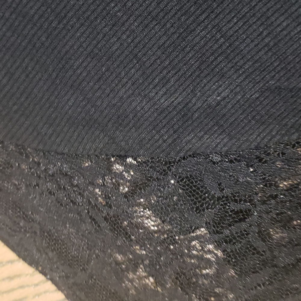 ❤️1 XL left🌼New boutique ribbed lace turtleneck - Picture 6 of 8